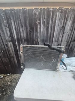 2013 Infiniti G37 radiator and ac condenser