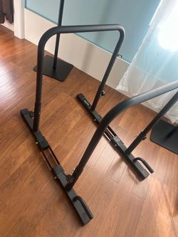 Pulse 360 pull up bars