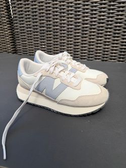 New Balance 237 Sneakers