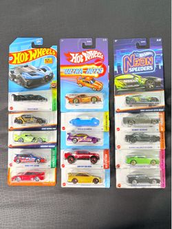 Hot Wheels & Matchbox lot of 15 cars for $30