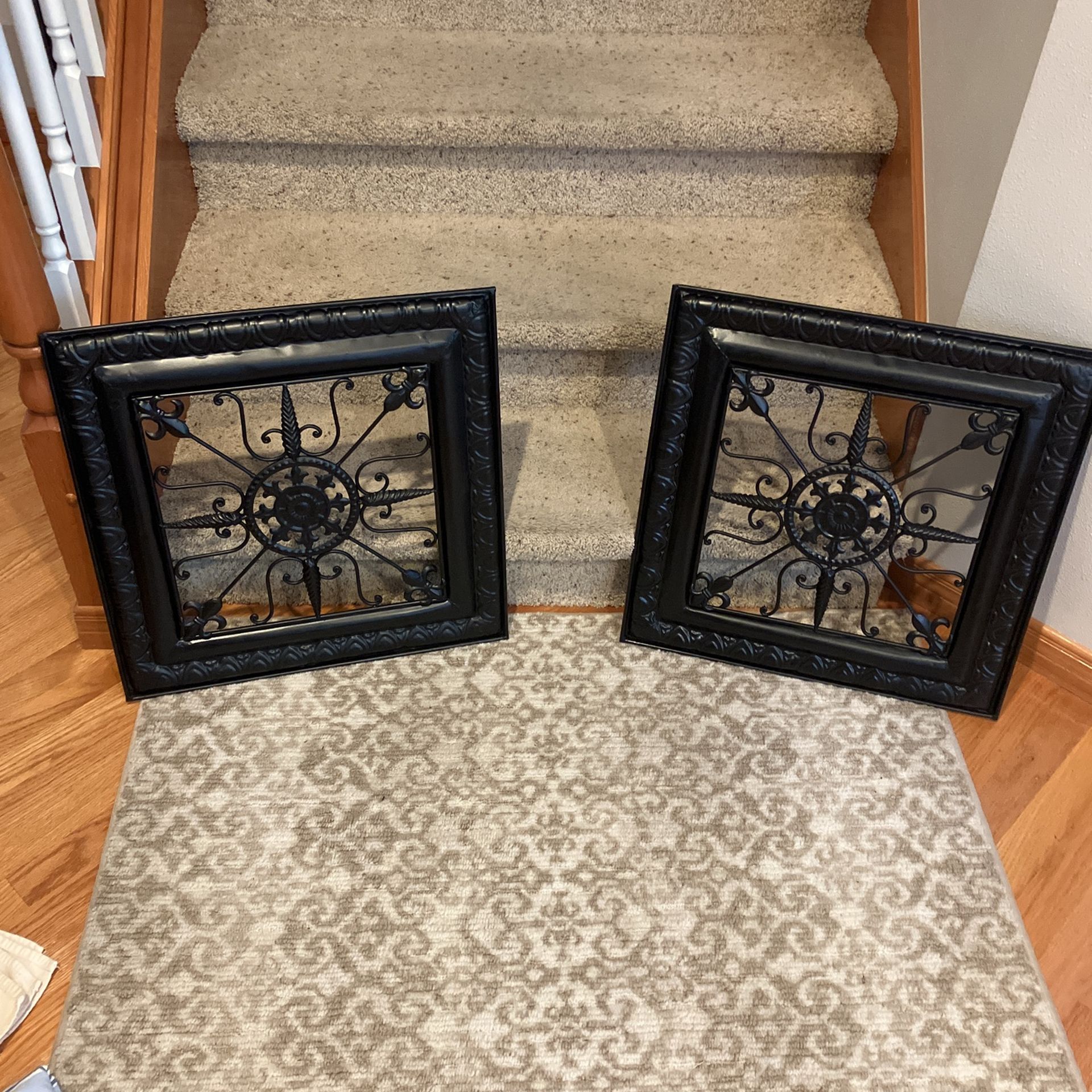 Decorative Metal Wall Pieces 