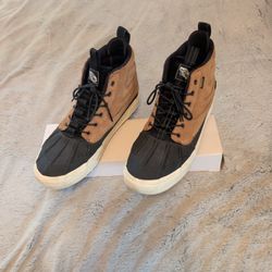 Vans, M11, Good Condition