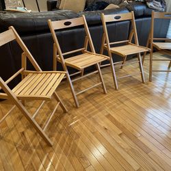 Wooden Folding Chairs (4)