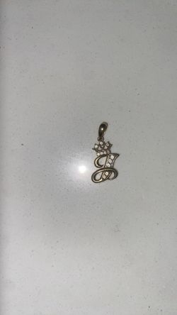 10k gold J pendant with diamonds