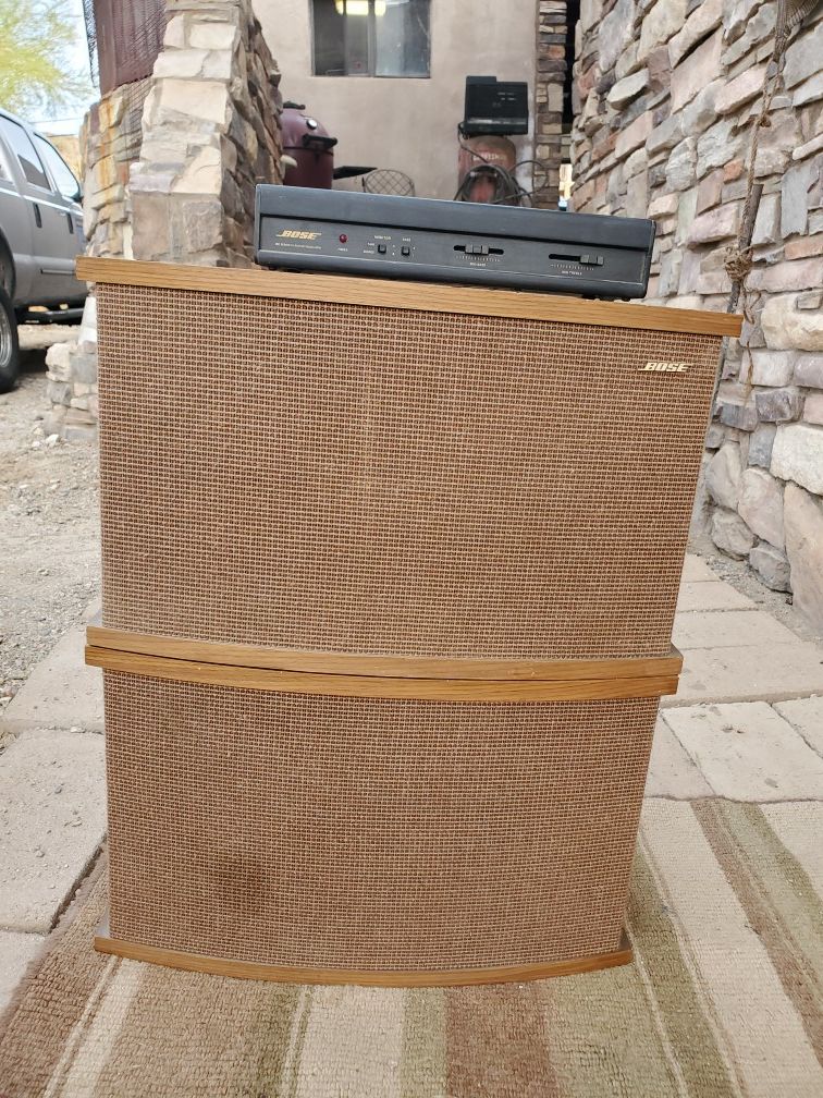 Bose Speakers 901