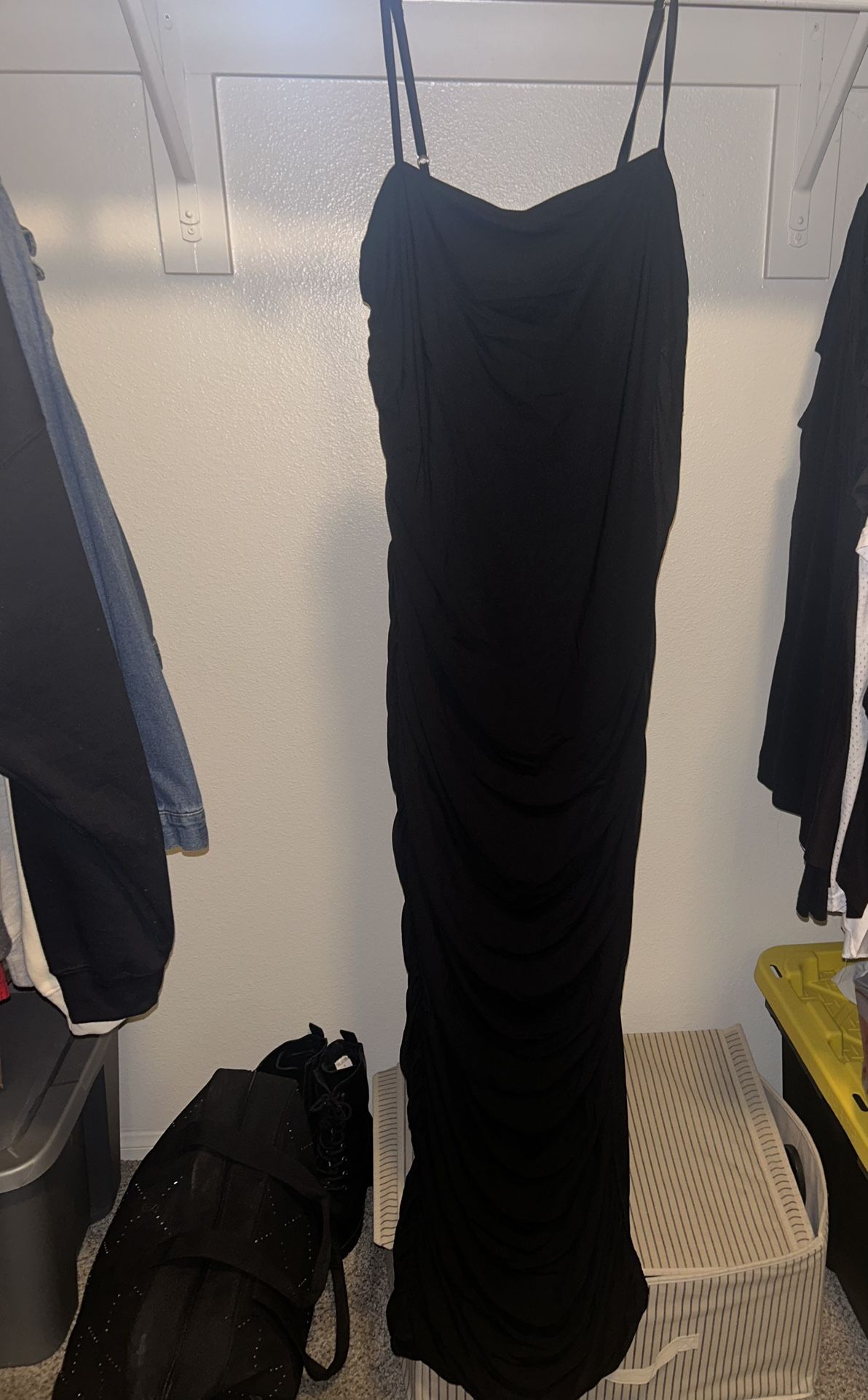 Women's plus size black dress 3xl