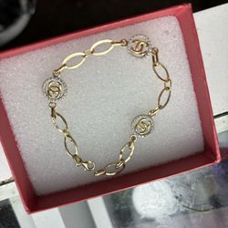 14 Karat Solid Gold Chanel Bracelet 