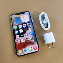 iPhone X - UNLOCKED - Like New 