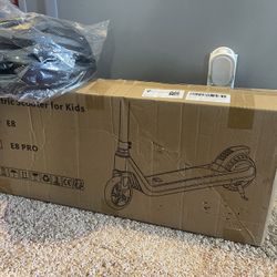 Electric Scooter With Helmet 