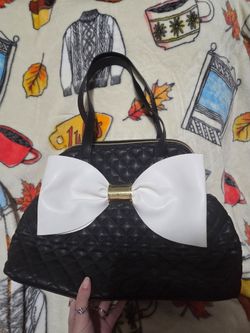 Betsey Johnson bow purse