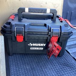 HUSKY BUILD-OUT 22-IN MODULAR TOOL STORAGE LARGE TOOL BOX