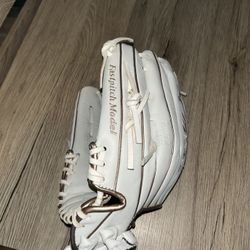 Mizuno 12.5'' MVP Select Series Fastpitch Glove