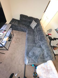 Right L-shaped Sectional Sofa