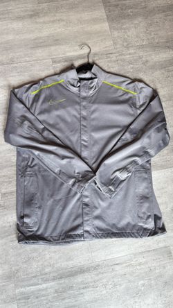 Nike golf storm jacket, size Large