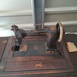 Wheeler And Wilson Antique Sewing Machine
