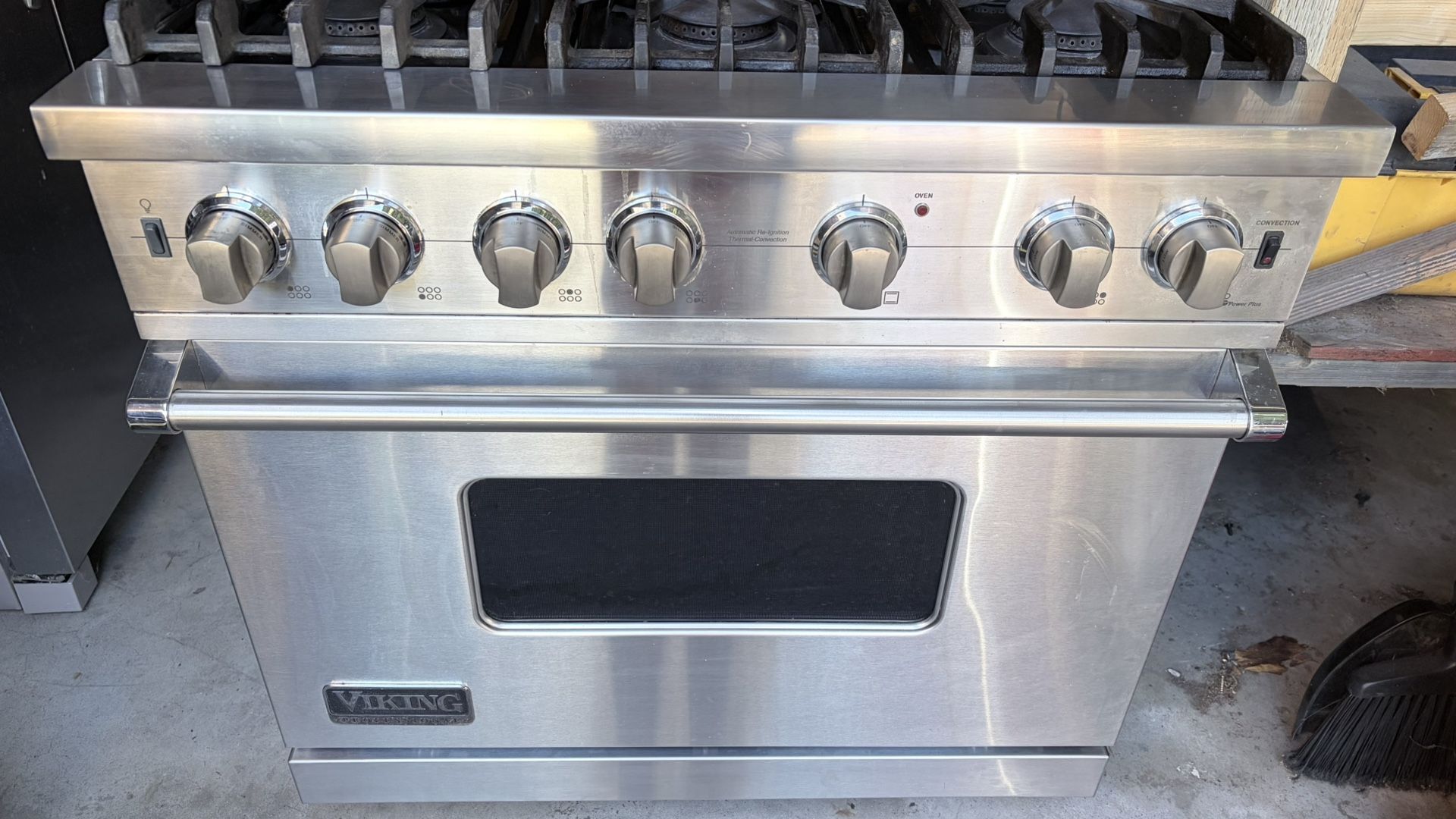 Viking 6 Burner Range