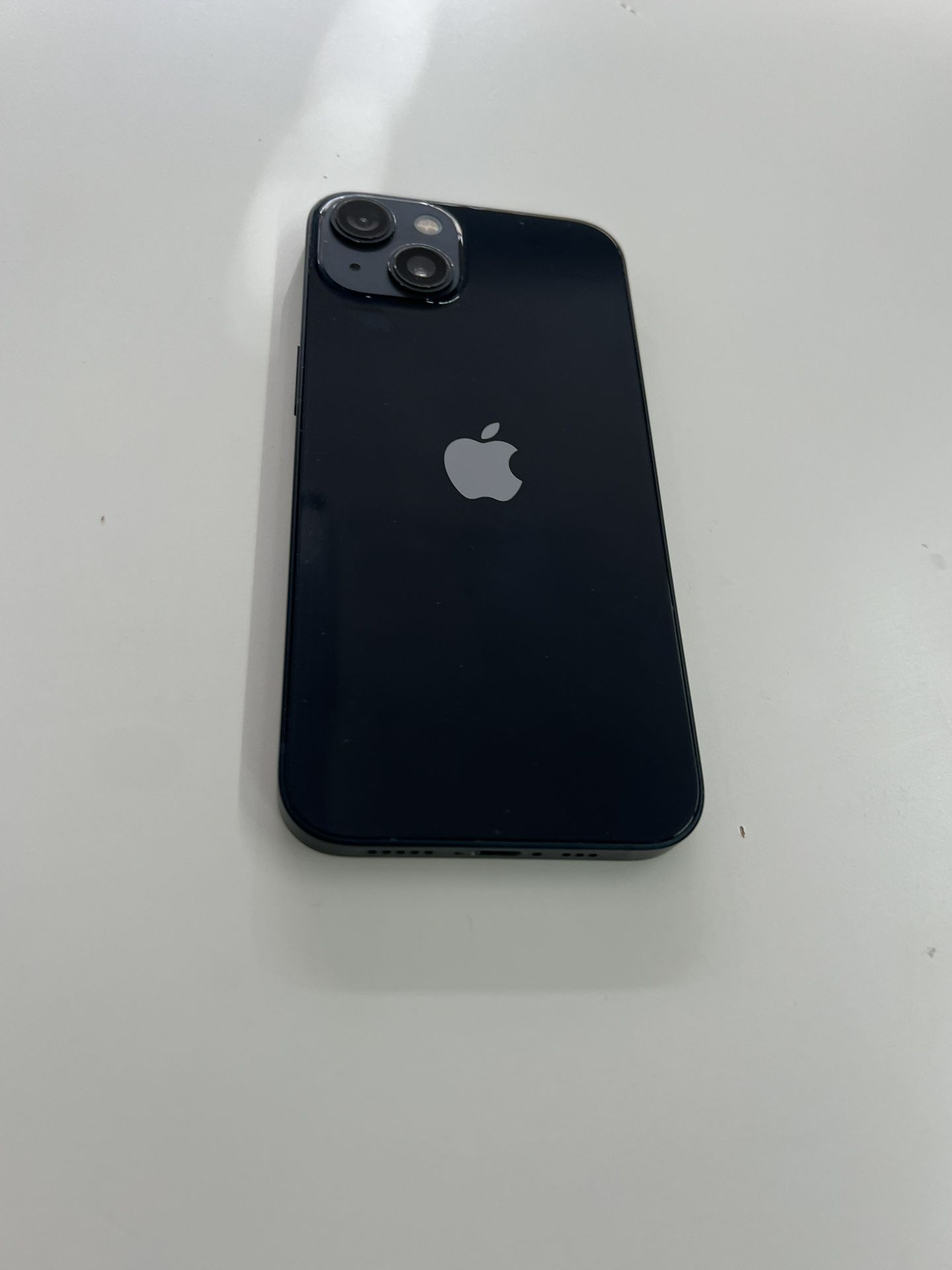 Iphone 13 128GB Unlocked Great Condition (price Is Firm)