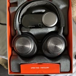 Steel Series Arctis Nova pro