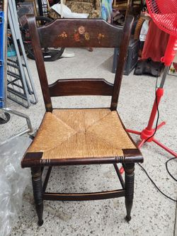 6 Vintage Chairs
