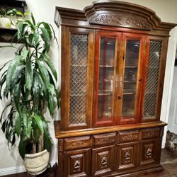 China Hutch