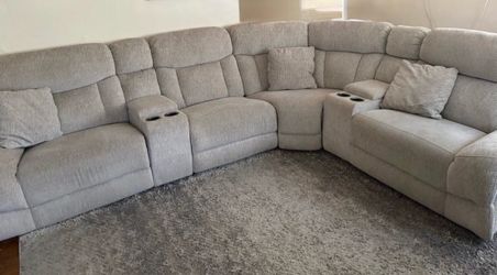 Everest Light Gray 136" Power Reclining 6 Piece Sectional with Power Headrest