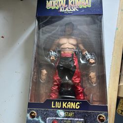 McFARLANE VIDEO GAME-BASED ACTION FIGURES