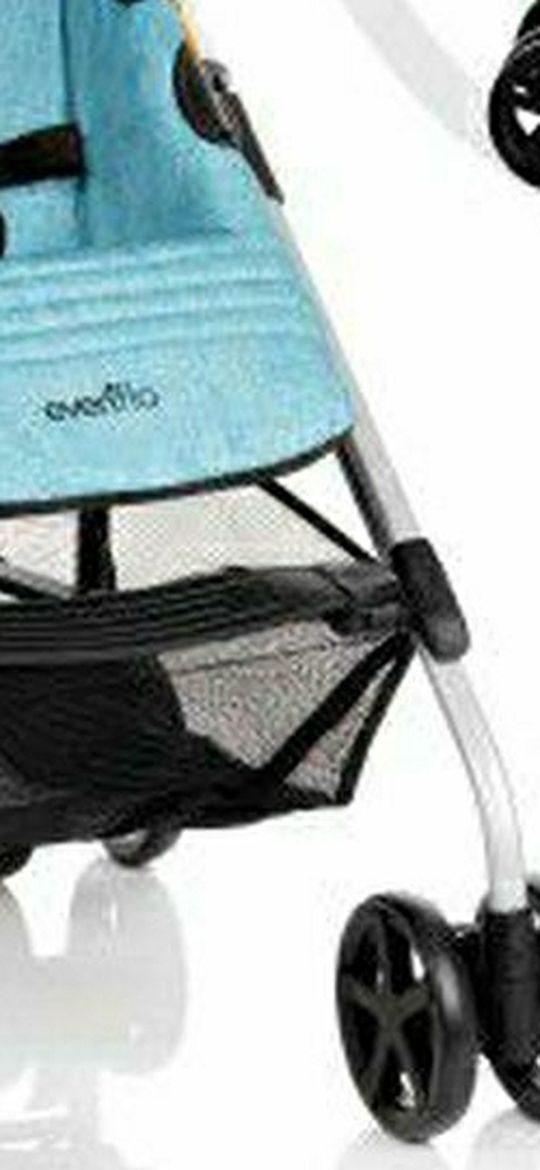 Brand New Evenflo Urbini Reversi Stroller