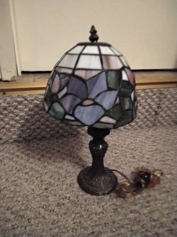 Small Tiffany Lamp 