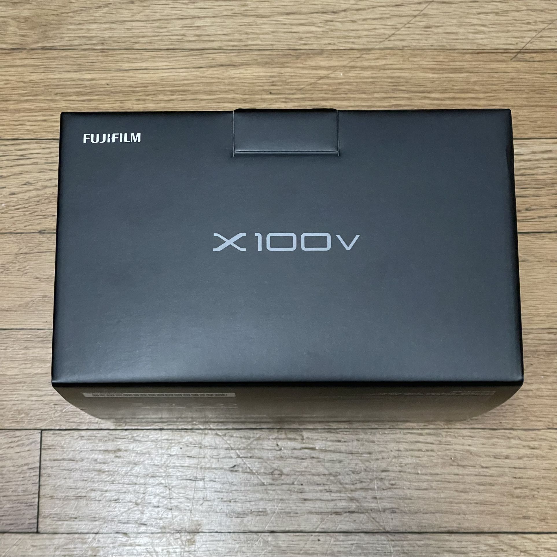 Fujifilm X100V