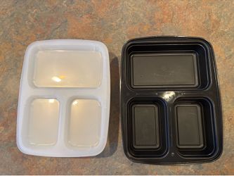 Food storage containers
