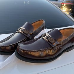 Louis Vuitton Brown Loafers