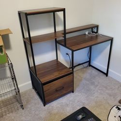 Computer Desk With Charging Station & Lights