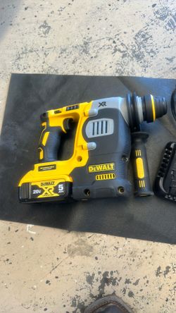 1” sds brushless hammer charger and 5.0 battery $300