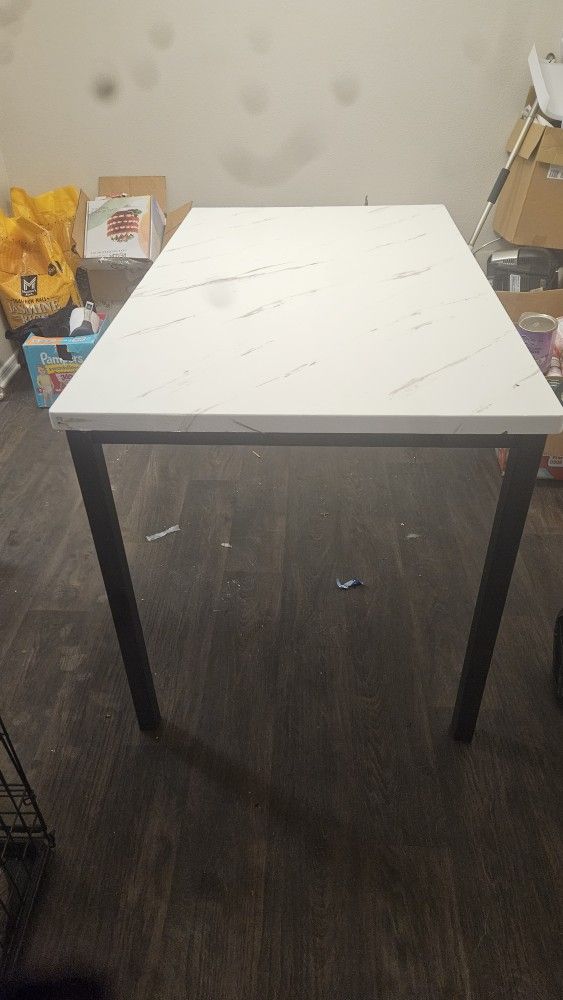 Moving Sale, Small Table, Need Gone TODAY