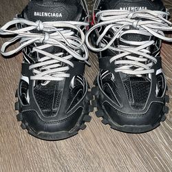 Balenciaga Track