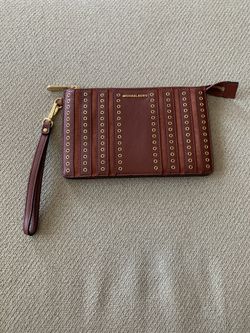 $20.00 Michael Kors Wristlet 