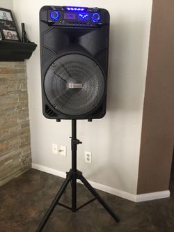 Ibastek portable speaker 2025