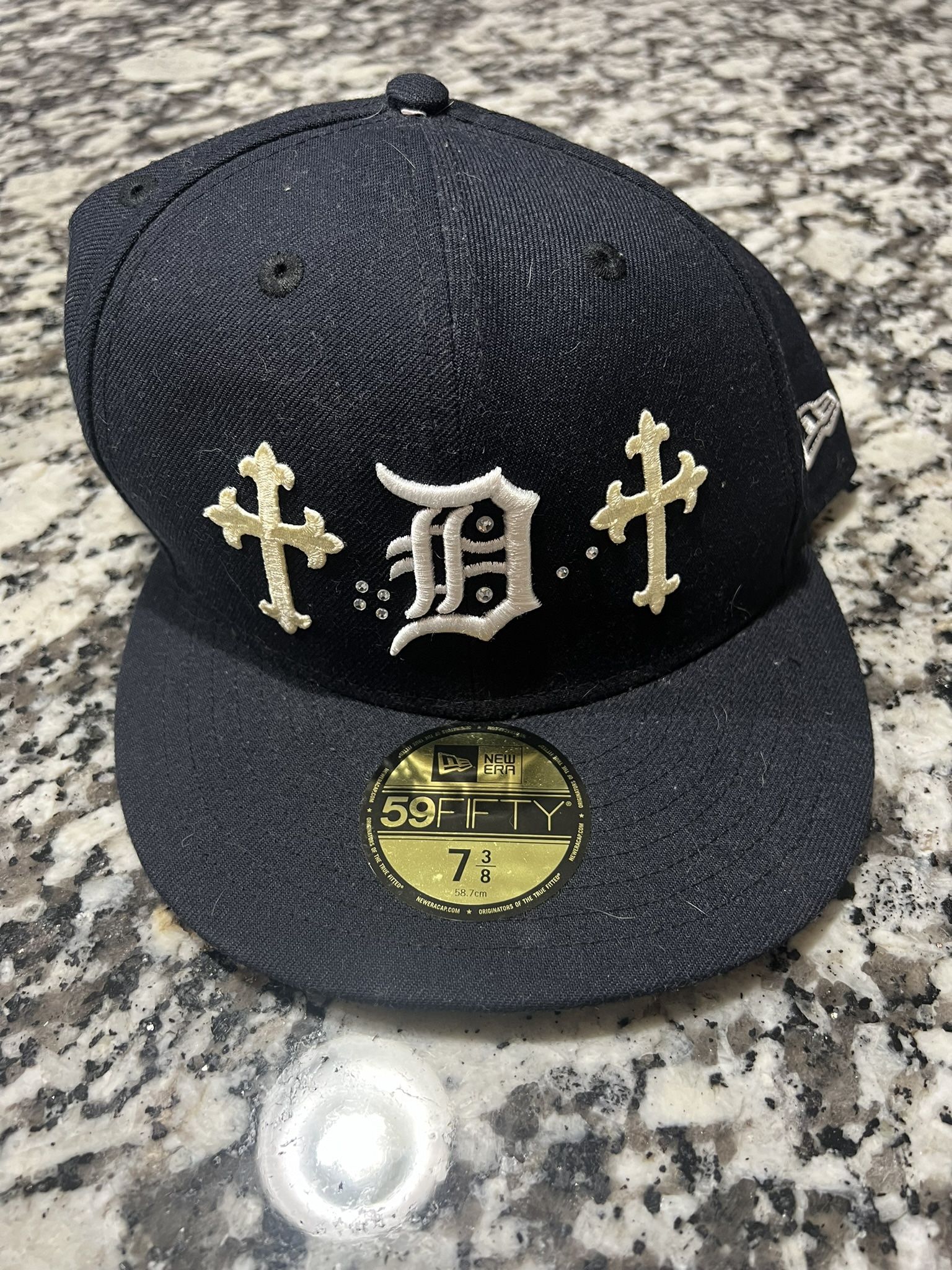 Detroit Hat W Iron On Or Glued Patches