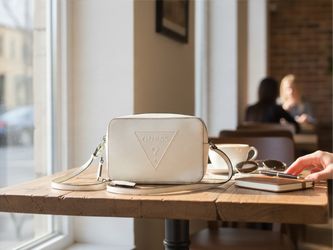 Guess Crossbody Camera Bag White