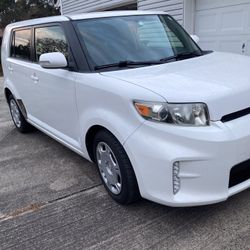 2013 Scion xB
