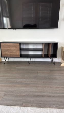 TV Stand for 65in TV