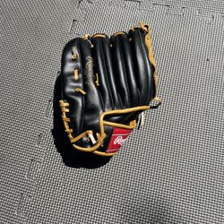 Rawlings Baseball Glove $20 