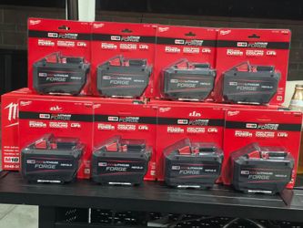 Milwaukee battery forged 12AH