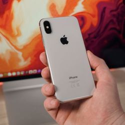 iPhone X Unlocked With Warranty 