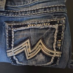 Miss Me Size 27 Distressed Signature Rise Boot Inseam 34
