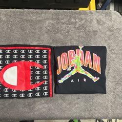2 Mens Pre Owned Size Large Air Jordan And Champion Short Sleeve Tshirts 2 Shirts 1 Price