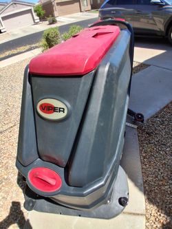 VIPER FLOOR SCRUBBER