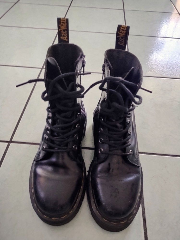Dr.Martens Women's Jadon Leather Combat Boots