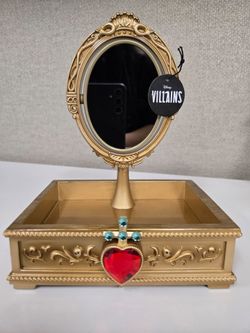 Evil Queen Light Up Tray