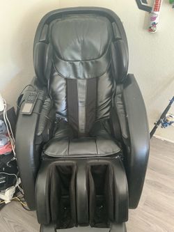 Full Body Massage Chair – Works Great